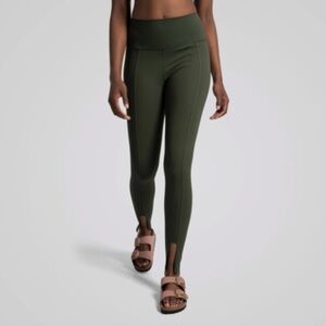 NWOT Epoque Evolution Orion Legging II Deep Olive Green Active Casual Women’s XS